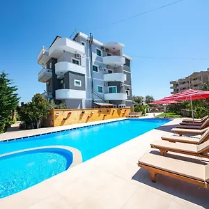 Qendra Hotel