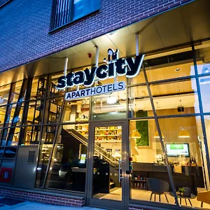 Staycity Castle Aparthotel